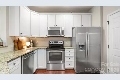 2429 Diplomat Lane, Charlotte, NC 28210 - Photo 4