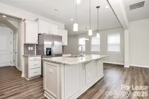 9328 Glenburn Ln, Charlotte, NC 28278 - Photo 6
