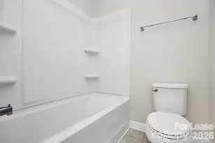 9328 Glenburn Ln, Charlotte, NC 28278 - Photo 20