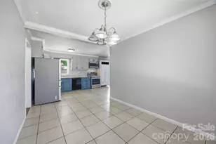 416 King John Cir, Gastonia, NC 28056 - Photo 12