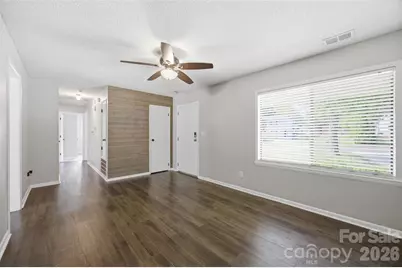 416 King John Circle, Gastonia, NC 28056 - Photo 6