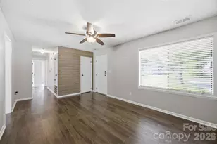 416 King John Cir, Gastonia, NC 28056 - Photo 6