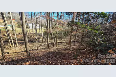 000 Peak Place NW, Lenoir, NC 28645 - Photo 12