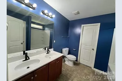 4828 Lynn Lee Circle, Charlotte, NC 28269 - Photo 8