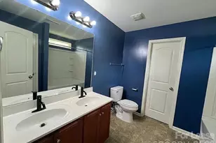 4828 Lynn Lee Cir, Charlotte, NC 28269 - Photo 8