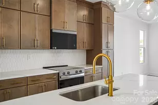4038 Sophia Dr, Charlotte, NC 28217 - Photo 1