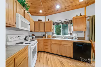 284 Simmons Ridge Road, Bakersville, NC 28705 - Photo 32