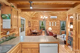 284 Simmons Ridge Rd, Bakersville, NC 28705 - Photo 10