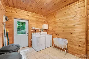 284 Simmons Ridge Rd, Bakersville, NC 28705 - Photo 20
