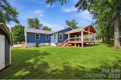 1515 Berkley Street SW, Lenoir, NC 28645 - Photo 24