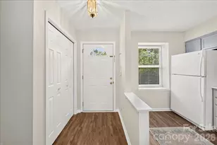 614 Lex Dr, Charlotte, NC 28262 - Photo 4