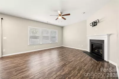 4628 Meshack Avenue, Charlotte, NC 28213 - Photo 6