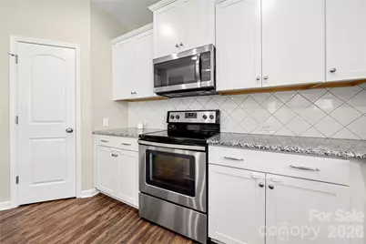 4628 Meshack Avenue, Charlotte, NC 28213 - Photo 12