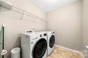 4628 Meshack Ave, Charlotte, NC 28213 - Photo 20