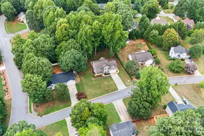 142 Valley Glen Drive, Troutman, NC 28166 - Photo 32