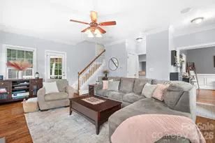 142 Valley Glen Dr, Troutman, NC 28166 - Photo 6