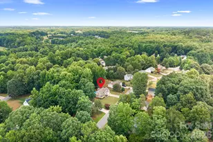 142 Valley Glen Dr, Troutman, NC 28166 - Photo 34