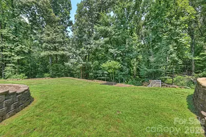 7701 Walthall Court, Charlotte, NC 28210 - Photo 48