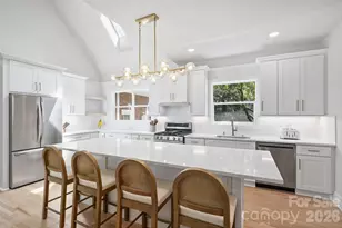 7701 Walthall Ct, Charlotte, NC 28210 - Photo 18