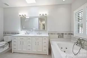 7701 Walthall Ct, Charlotte, NC 28210 - Photo 30