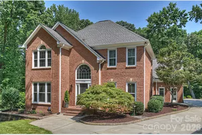 7701 Walthall Court, Charlotte, NC 28210 - Photo 2