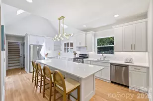 7701 Walthall Ct, Charlotte, NC 28210 - Photo 14