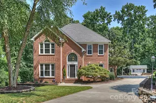 7701 Walthall Ct, Charlotte, NC 28210 - Photo 1