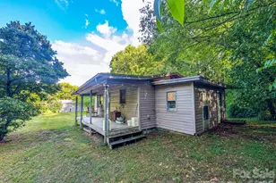 172 Lower Browns Creek Rd, Burnsville, NC 28714 - Photo 4