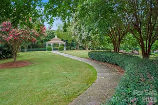 10729 Yellow Tail Ct, Charlotte, NC 28270 - Photo 34