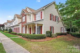 10729 Yellow Tail Ct, Charlotte, NC 28270 - Photo 2