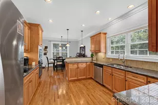 106 Spinnaker Bay Ln, Lake Wylie, SC 29710 - Photo 16