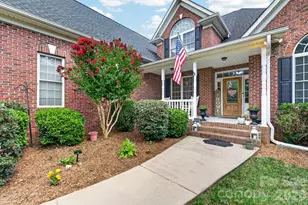 106 Spinnaker Bay Ln, Lake Wylie, SC 29710 - Photo 2
