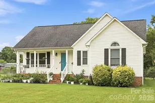 610 Winding Way Dr, Monroe, NC 28110 - Photo 2