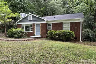 4217 Winfield Dr, Charlotte, NC 28205 - Photo 2