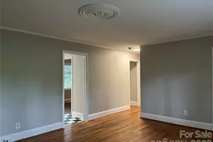 4217 Winfield Dr, Charlotte, NC 28205 - Photo 8