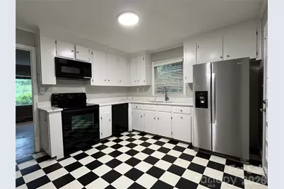 4217 Winfield Drive, Charlotte, NC 28205 - Photo 20