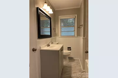 4217 Winfield Drive, Charlotte, NC 28205 - Photo 10