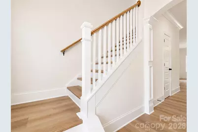 1220 N Sharon Amity Road, Charlotte, NC 28211 - Photo 2