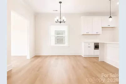 1220 N Sharon Amity Road, Charlotte, NC 28211 - Photo 10