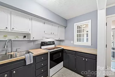 918 McAlway Road #D, Charlotte, NC 28211 - Photo 12