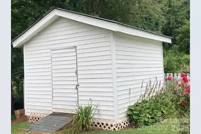 121 J F Morris Drive, Waynesville, NC 28786 - Photo 20