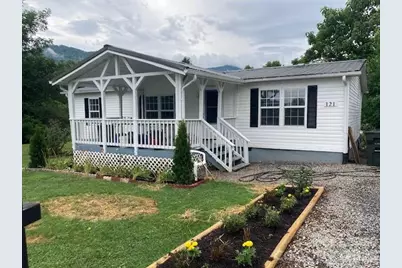 121 J F Morris Drive, Waynesville, NC 28786 - Photo 2