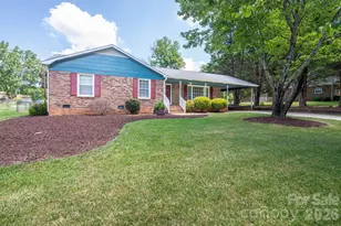 4416 Coachwood Ln, Gastonia, NC 28056 - Photo 2