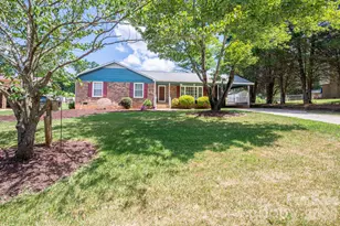 4416 Coachwood Ln, Gastonia, NC 28056 - Photo 4