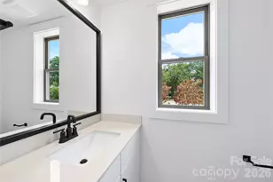 1116 Berryhill Rd, Charlotte, NC 28208 - Photo 18