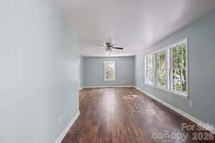 23 Rolling Hills Dr, Asheville, NC 28806 - Photo 10