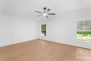 398 Staton Rd, Flat Rock, NC 28731 - Photo 18