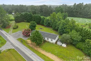 398 Staton Rd, Flat Rock, NC 28731 - Photo 30