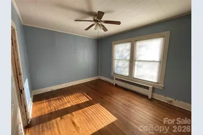 318 Academy Street, Canton, NC 28716 - Photo 24