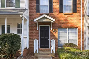 6407 Windsor Gate Ln, Charlotte, NC 28215 - Photo 1